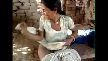 Indian old m. jerking a cock
